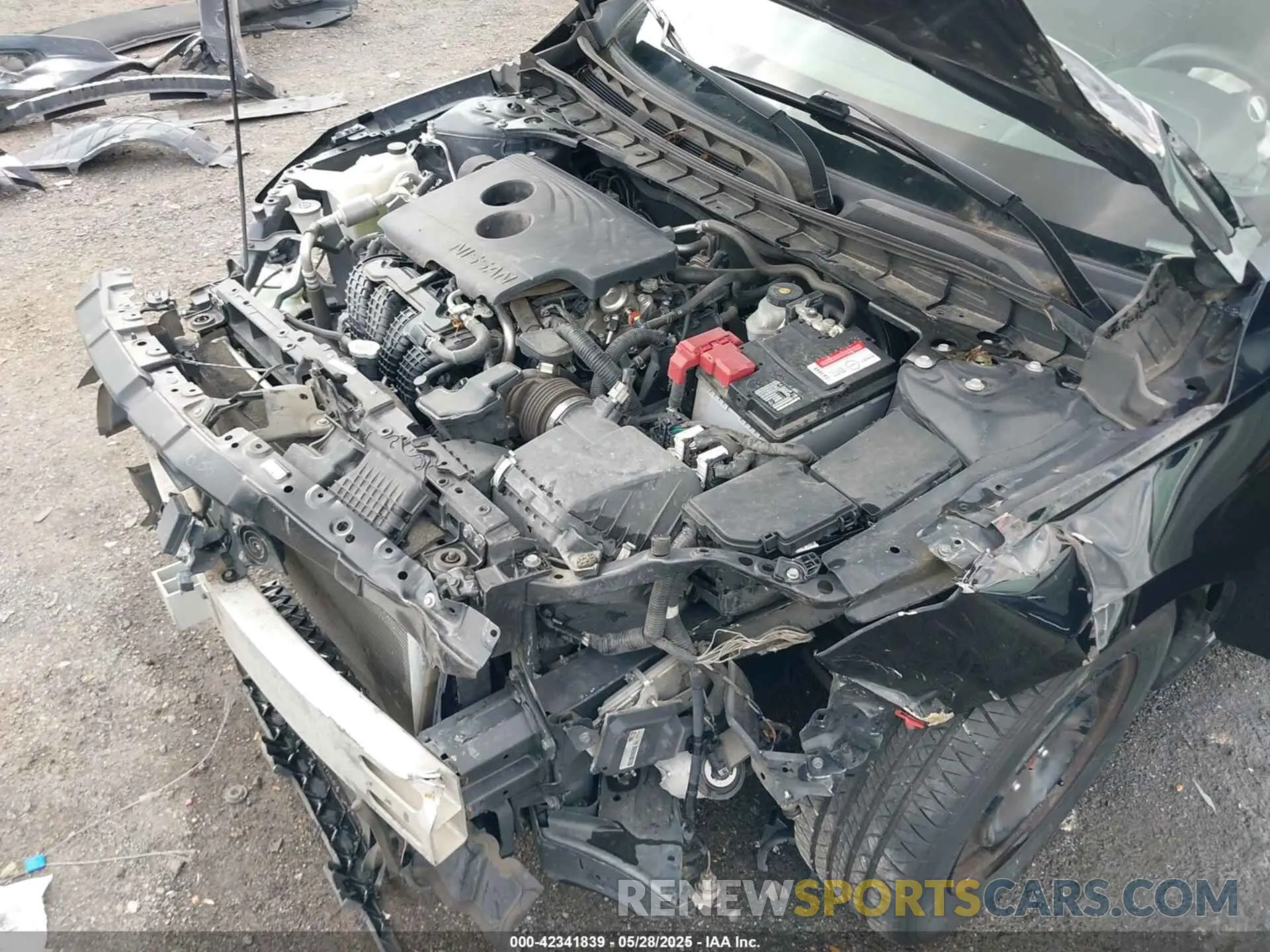 19 Photograph of a damaged car 1N4BL4BVXKC231544 NISSAN ALTIMA 2019