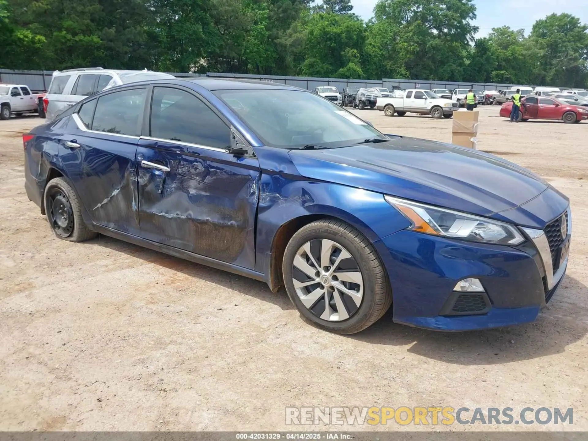 1 Photograph of a damaged car 1N4BL4BVXKC254970 NISSAN ALTIMA 2019