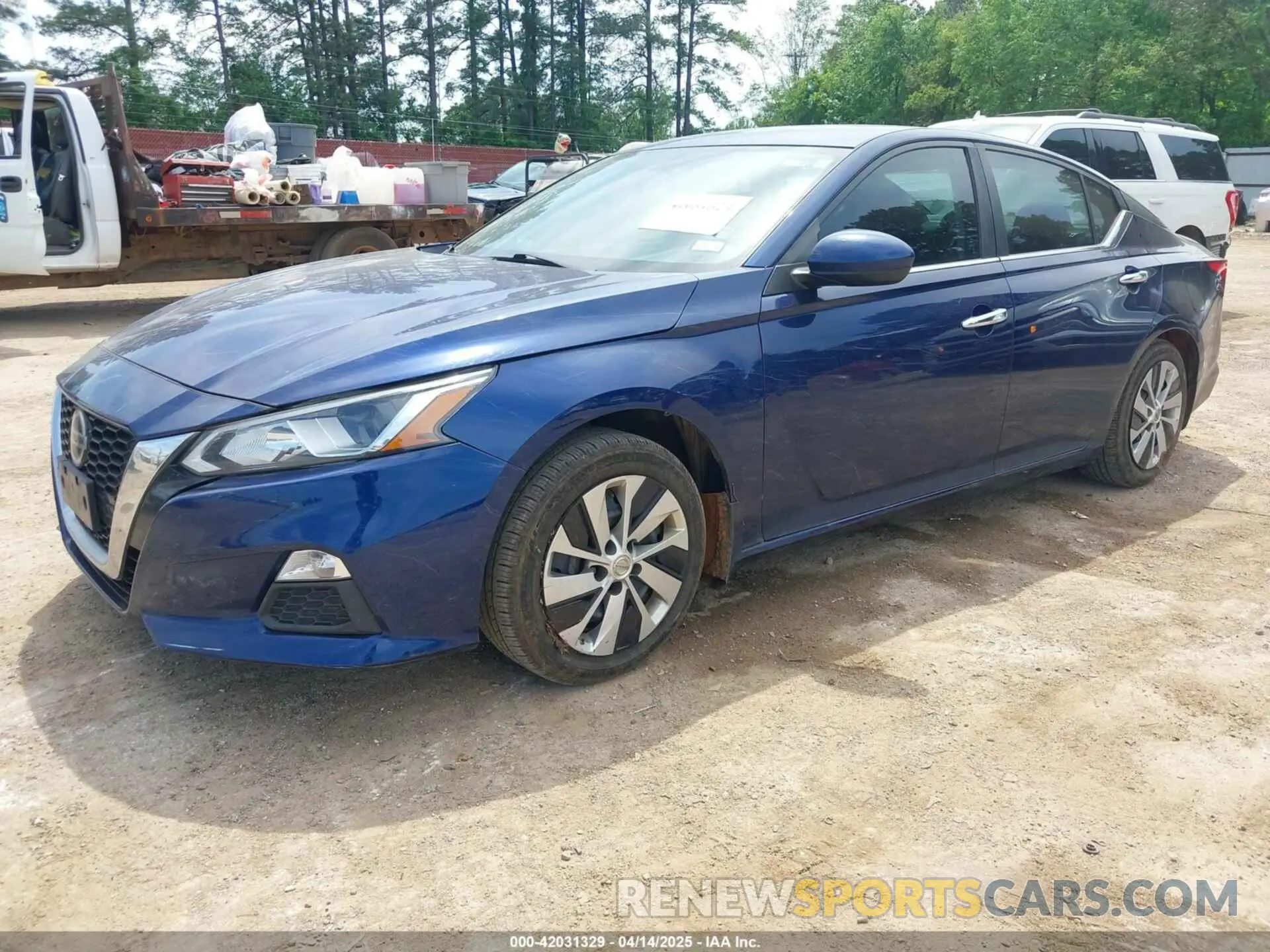 2 Photograph of a damaged car 1N4BL4BVXKC254970 NISSAN ALTIMA 2019