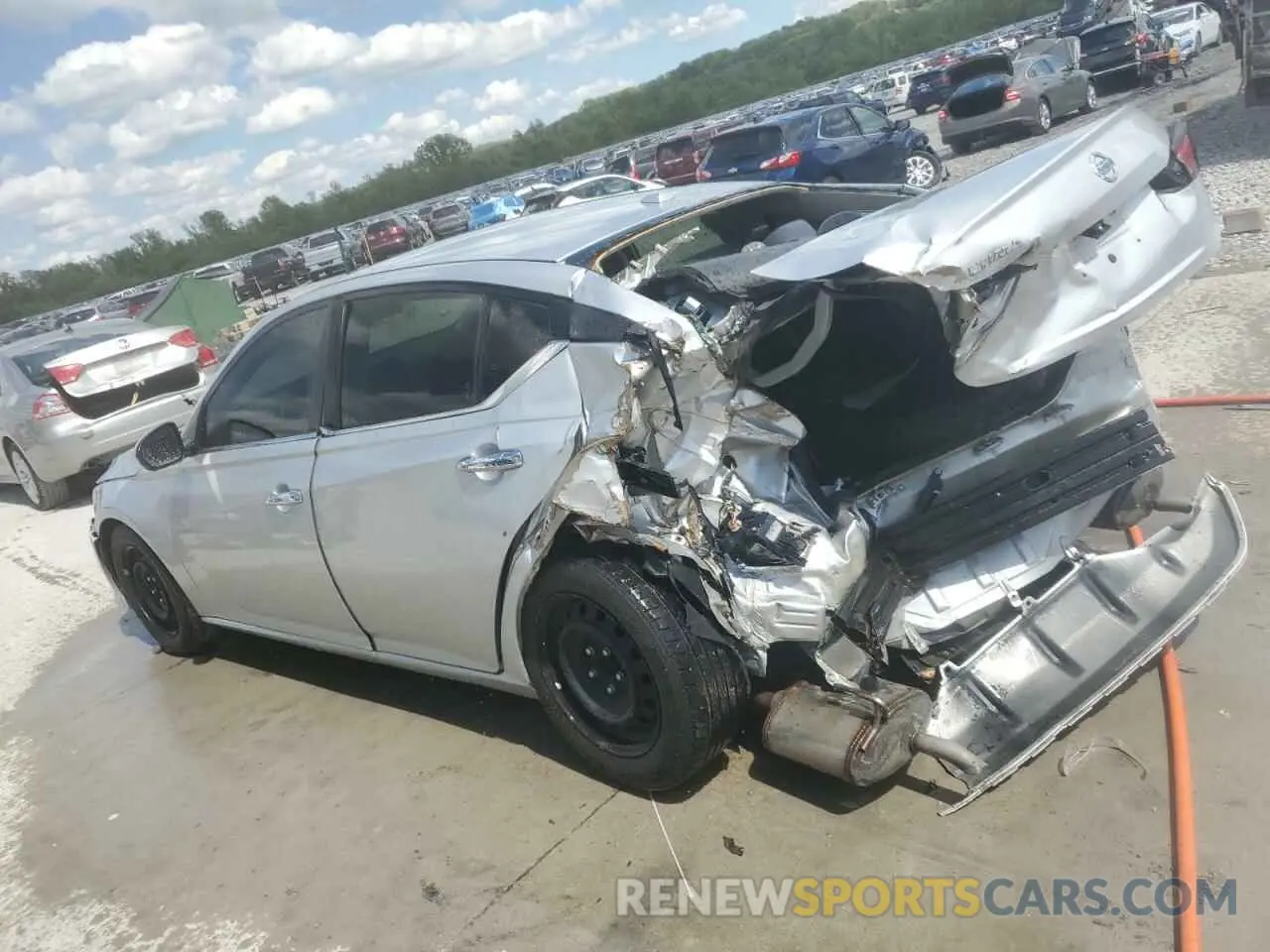 2 Photograph of a damaged car 1N4BL4BVXKN308238 NISSAN ALTIMA 2019
