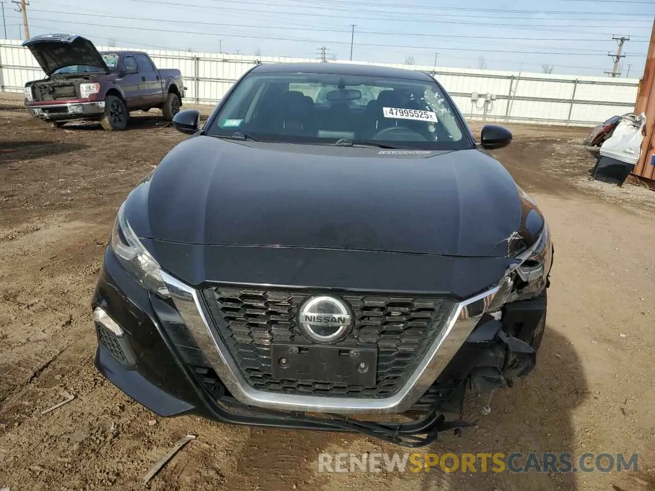 5 Photograph of a damaged car 1N4BL4BVXKN314721 NISSAN ALTIMA 2019