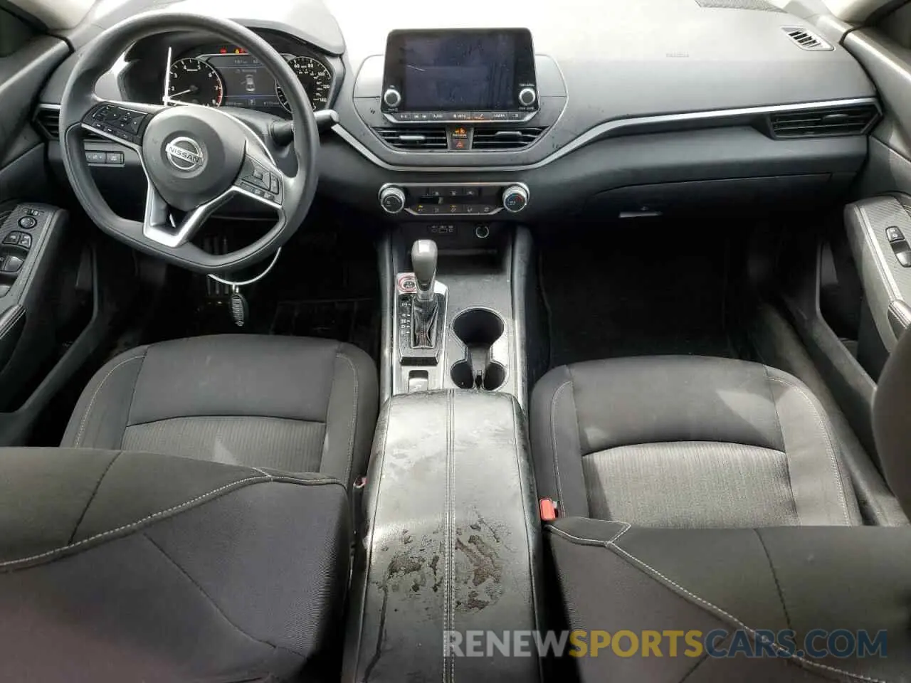 8 Photograph of a damaged car 1N4BL4BW1KC150005 NISSAN ALTIMA 2019