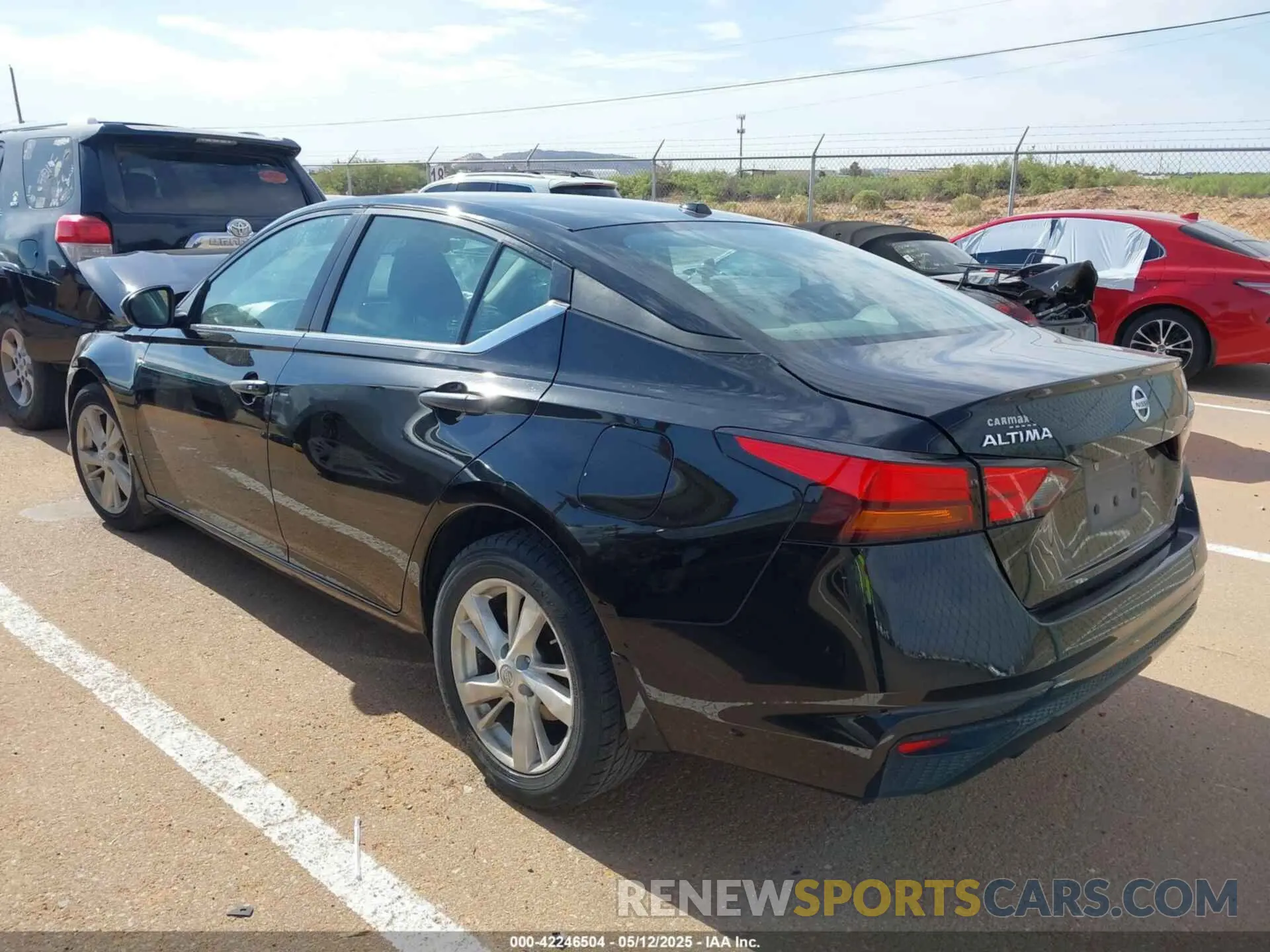 3 Photograph of a damaged car 1N4BL4BW1KC200661 NISSAN ALTIMA 2019