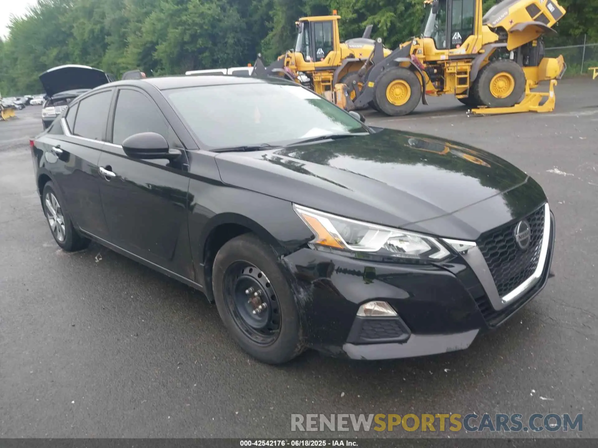 1 Photograph of a damaged car 1N4BL4BW3KC147770 NISSAN ALTIMA 2019
