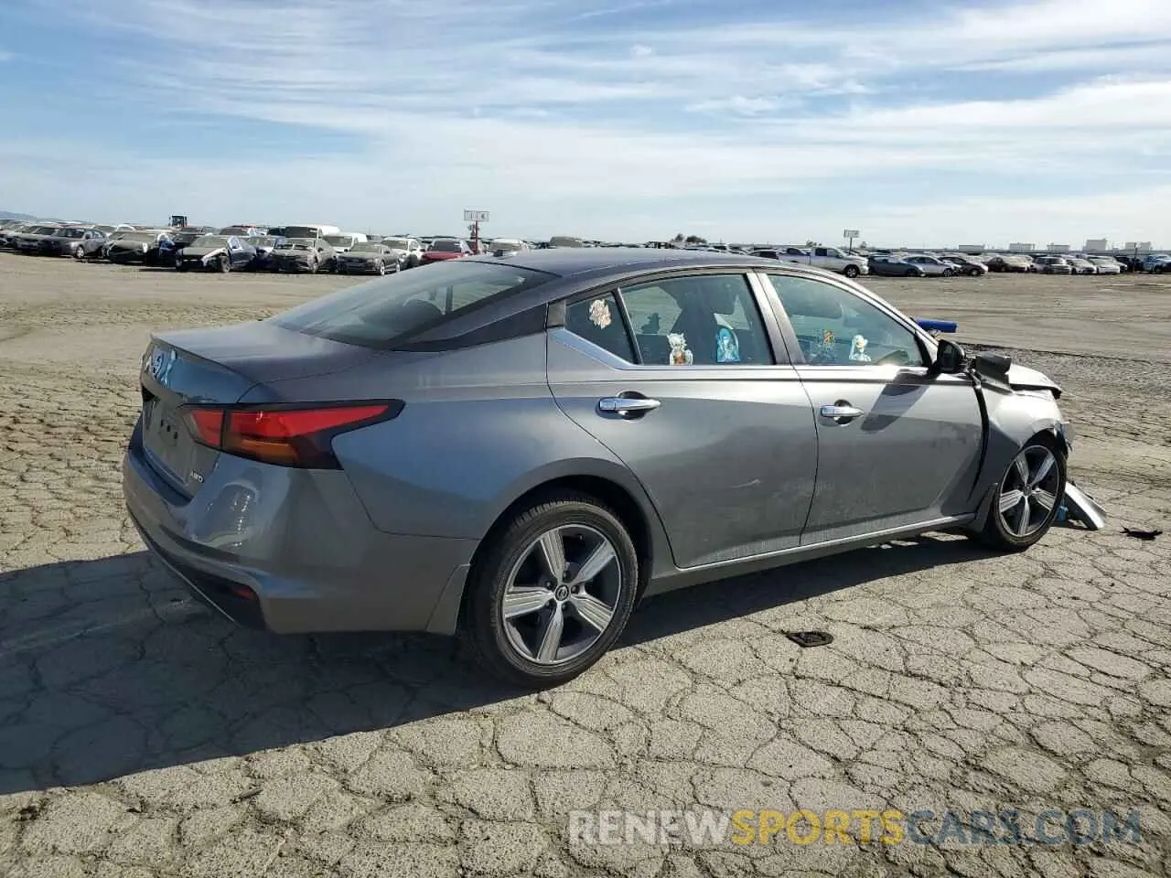 3 Photograph of a damaged car 1N4BL4BW3KC169722 NISSAN ALTIMA 2019