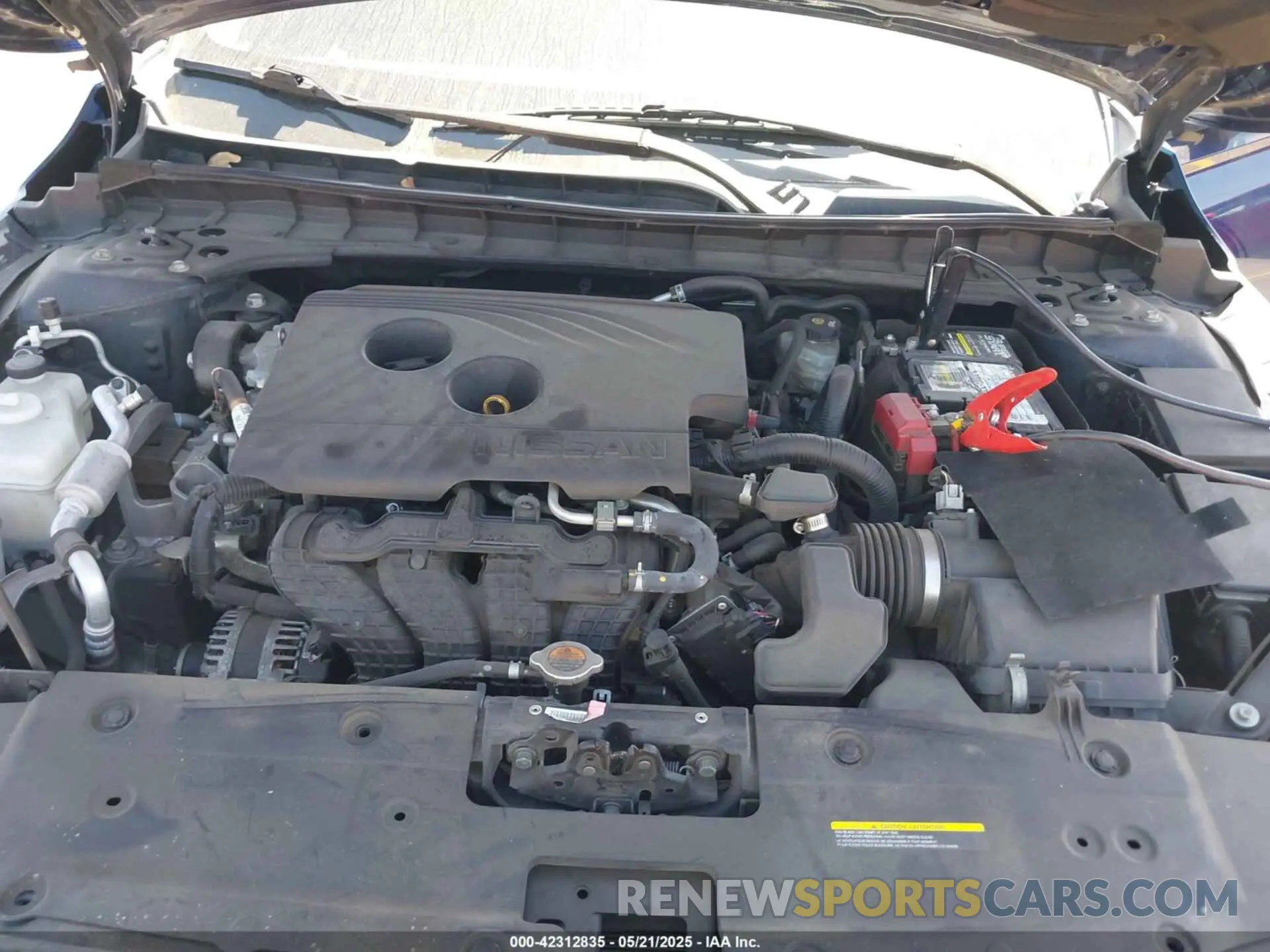 10 Photograph of a damaged car 1N4BL4BW4KC153576 NISSAN ALTIMA 2019