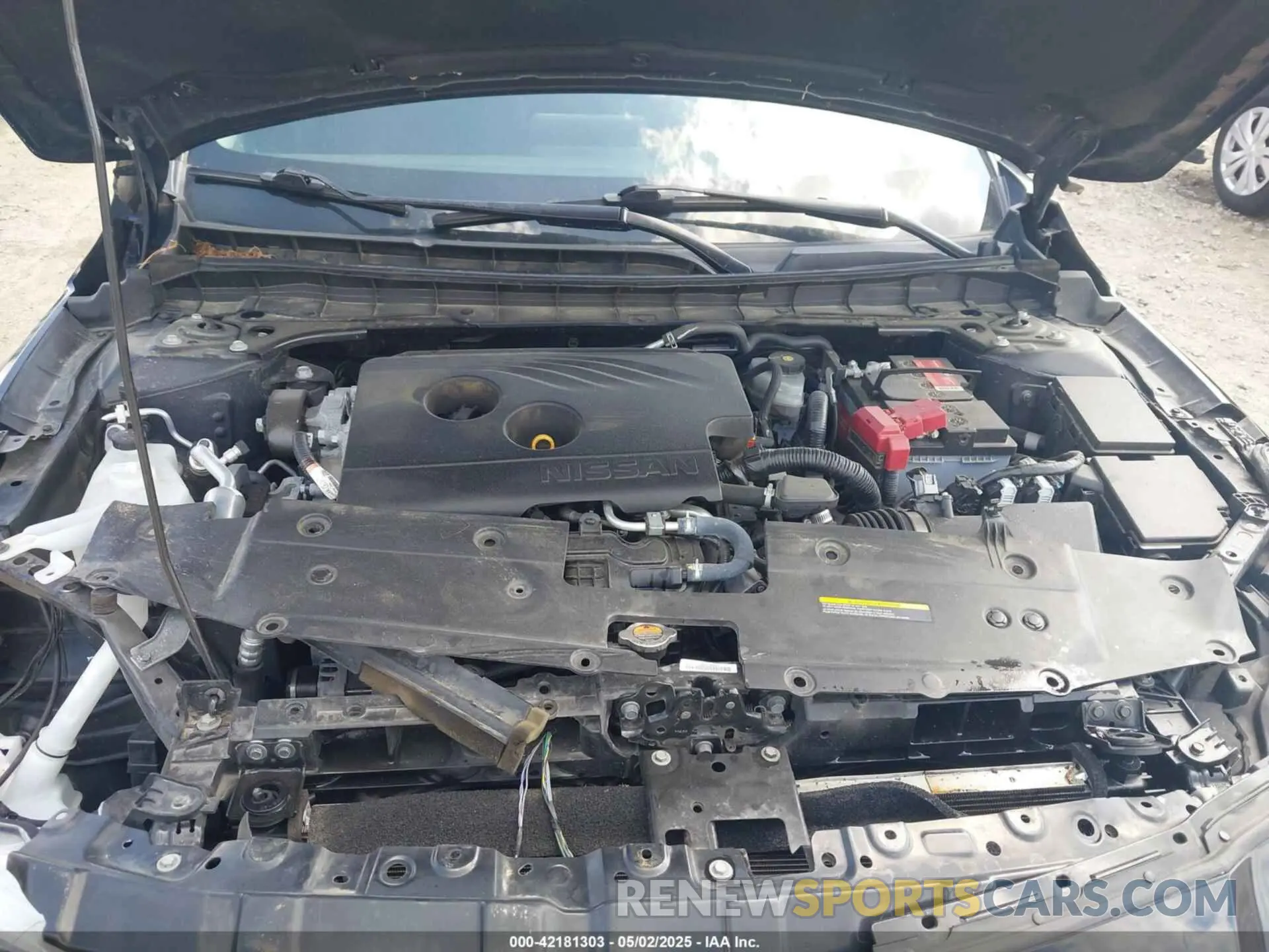10 Photograph of a damaged car 1N4BL4BW4KC208933 NISSAN ALTIMA 2019