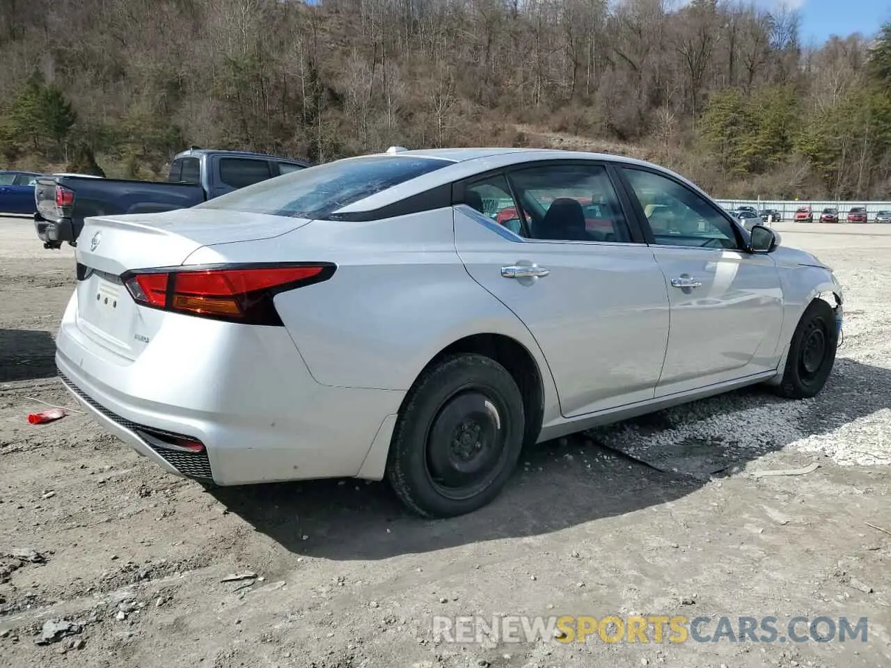 3 Photograph of a damaged car 1N4BL4BW5KC142263 NISSAN ALTIMA 2019