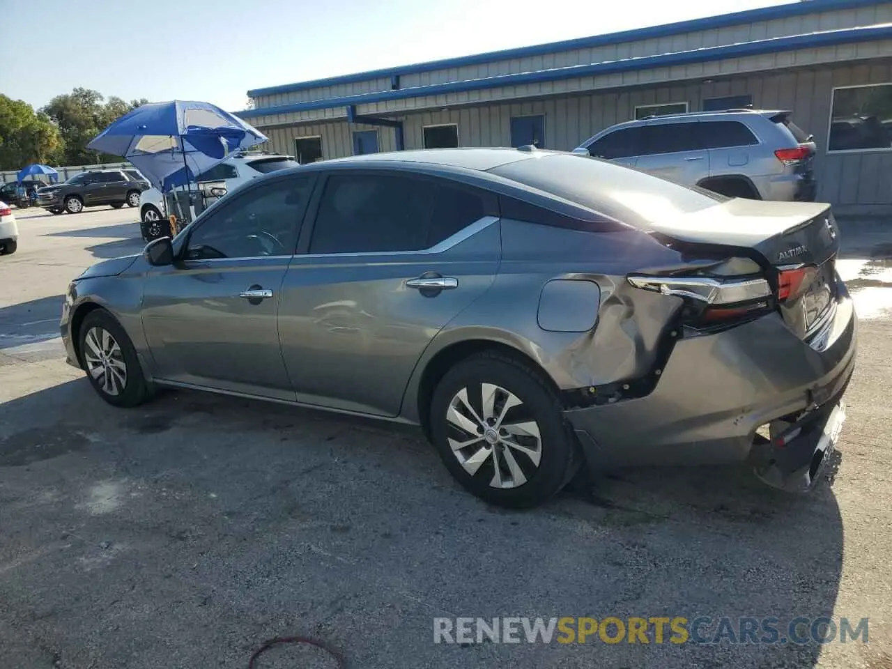 2 Photograph of a damaged car 1N4BL4BW6KC139940 NISSAN ALTIMA 2019
