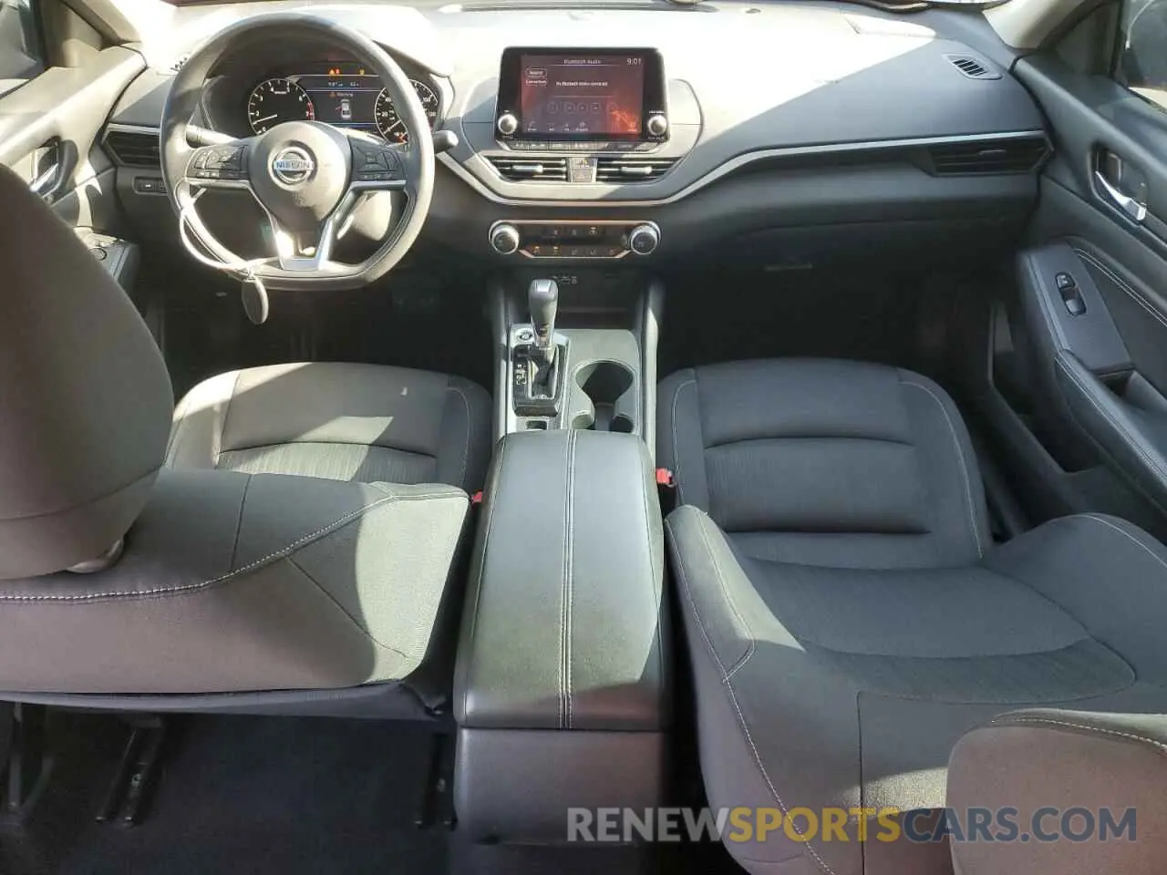 8 Photograph of a damaged car 1N4BL4BW6KC139940 NISSAN ALTIMA 2019