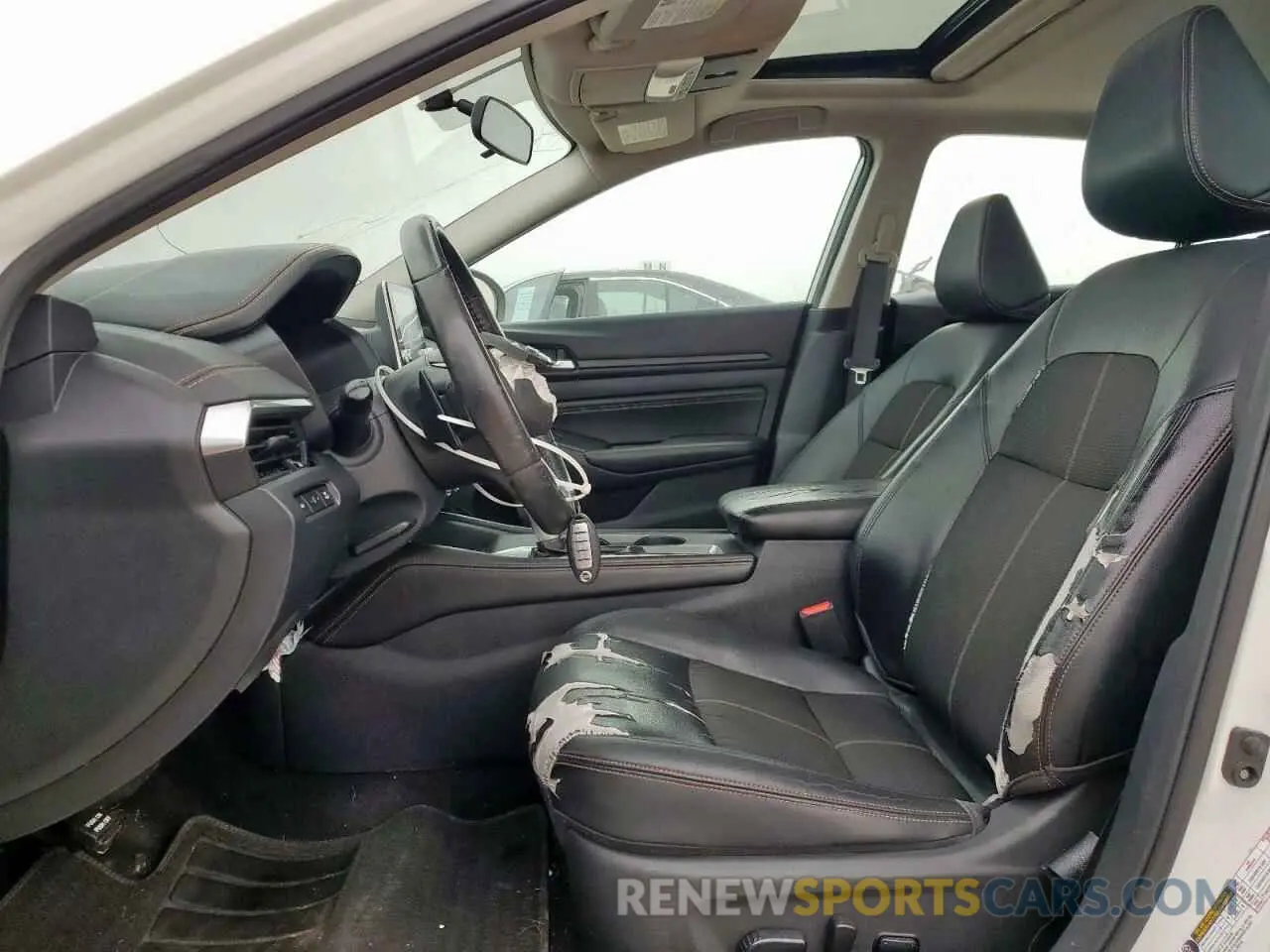 7 Photograph of a damaged car 1N4BL4CV0KC114683 NISSAN ALTIMA 2019