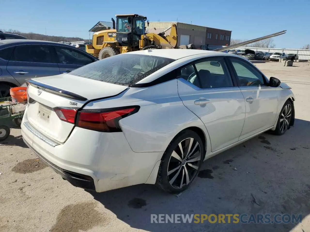 3 Photograph of a damaged car 1N4BL4CV0KC124663 NISSAN ALTIMA 2019