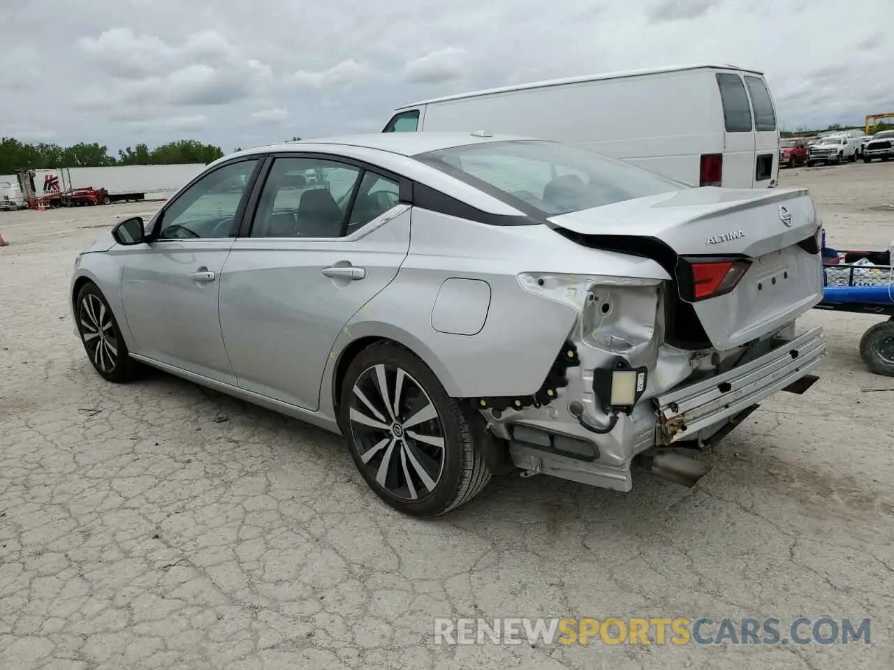 2 Photograph of a damaged car 1N4BL4CV0KC151426 NISSAN ALTIMA 2019