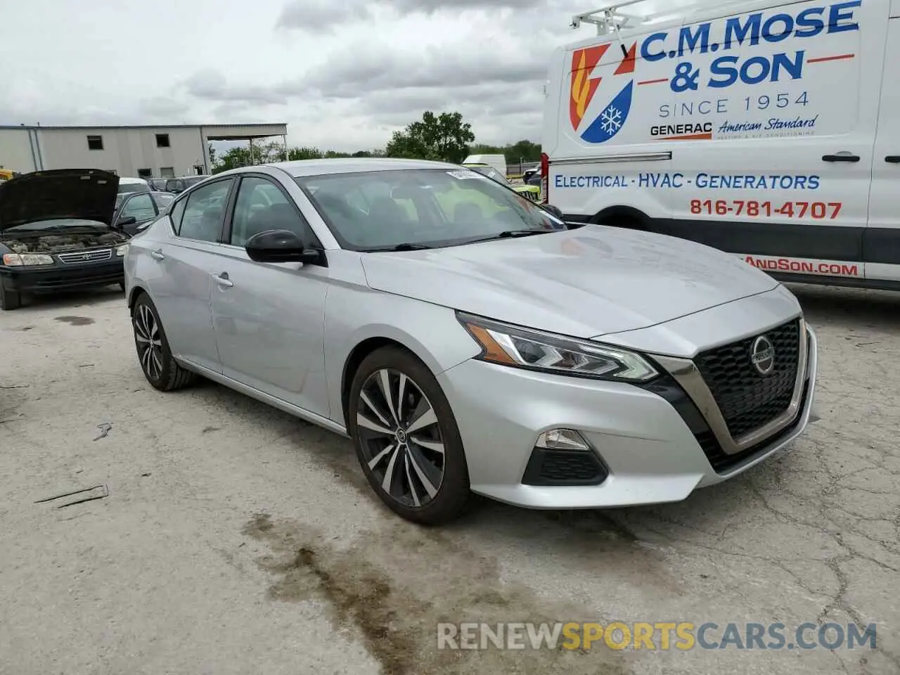 4 Photograph of a damaged car 1N4BL4CV0KC151426 NISSAN ALTIMA 2019