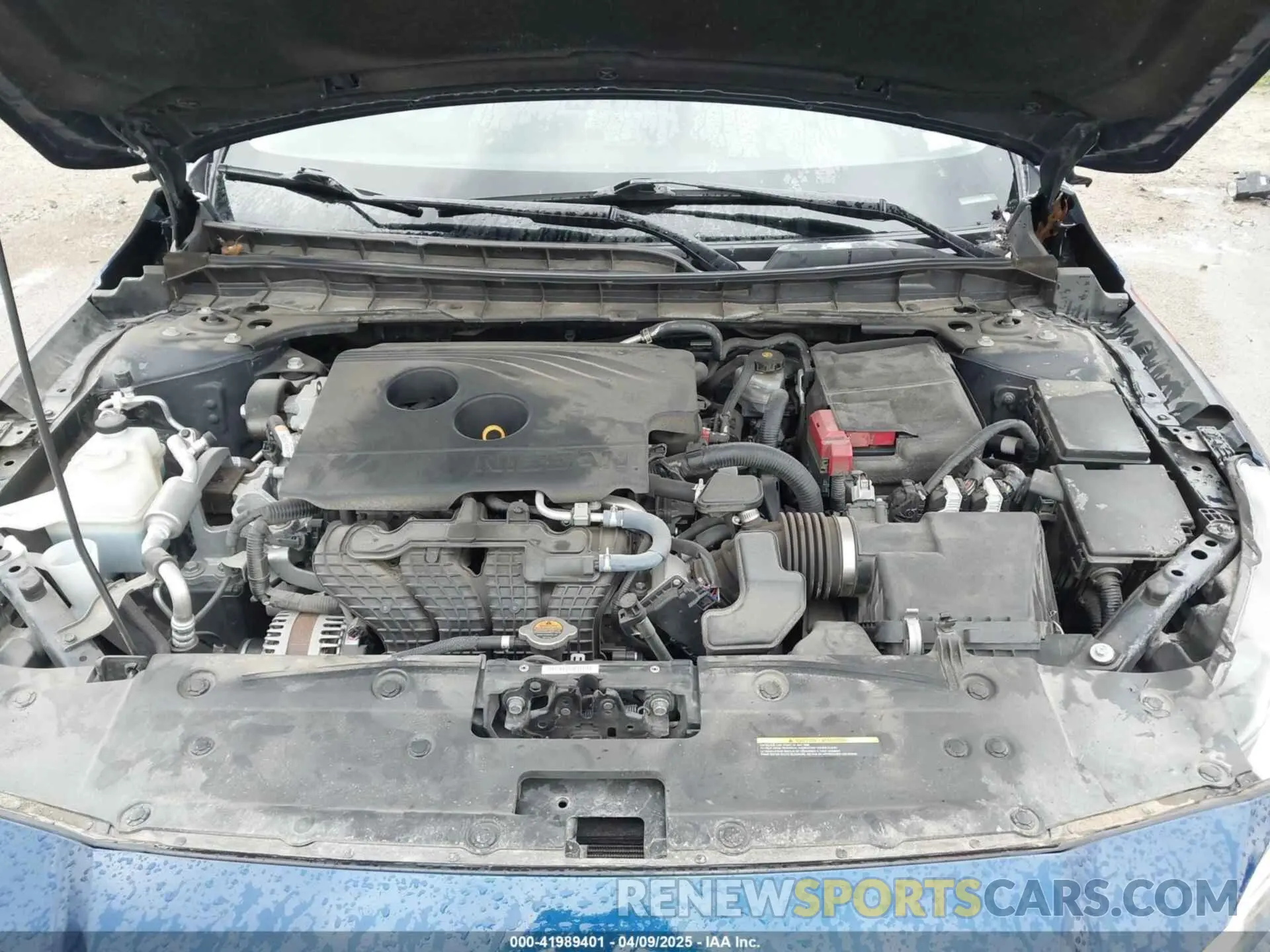 10 Photograph of a damaged car 1N4BL4CV0KC179789 NISSAN ALTIMA 2019