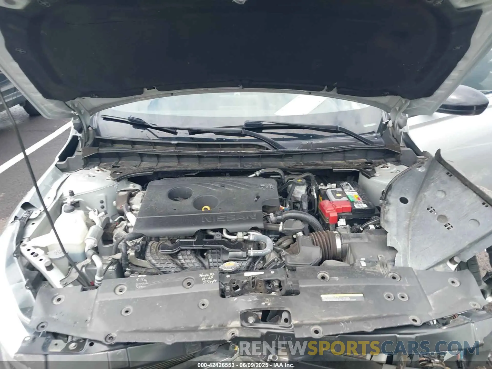 10 Photograph of a damaged car 1N4BL4CV0KC210037 NISSAN ALTIMA 2019