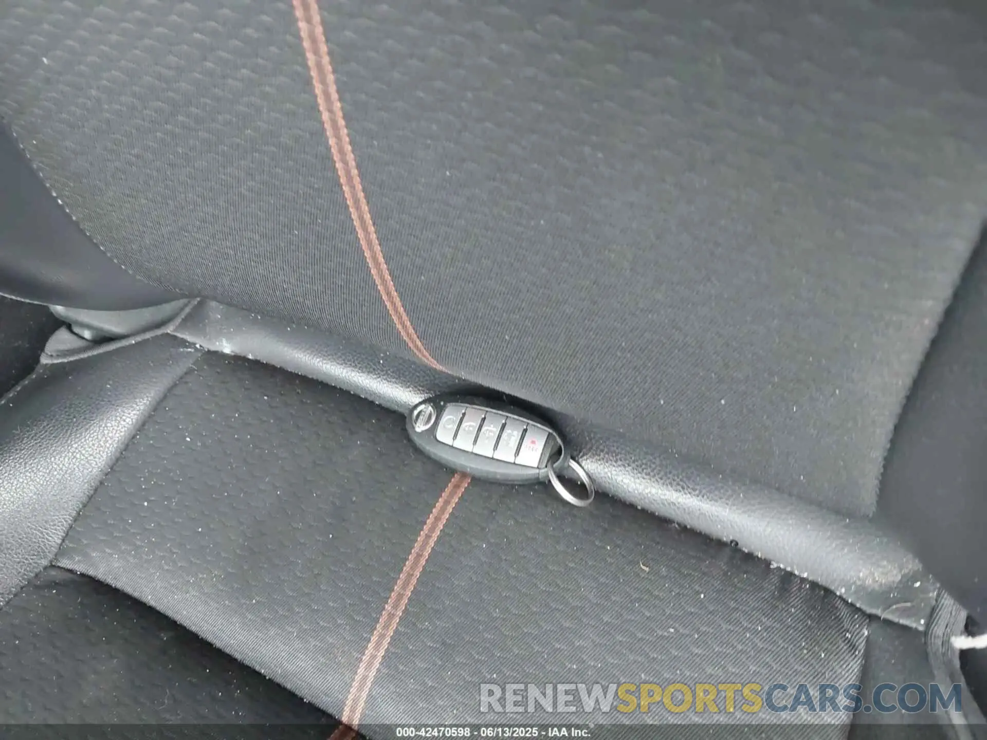 11 Photograph of a damaged car 1N4BL4CV0KC255382 NISSAN ALTIMA 2019