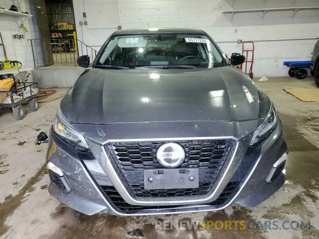 5 Photograph of a damaged car 1N4BL4CV0KN300230 NISSAN ALTIMA 2019