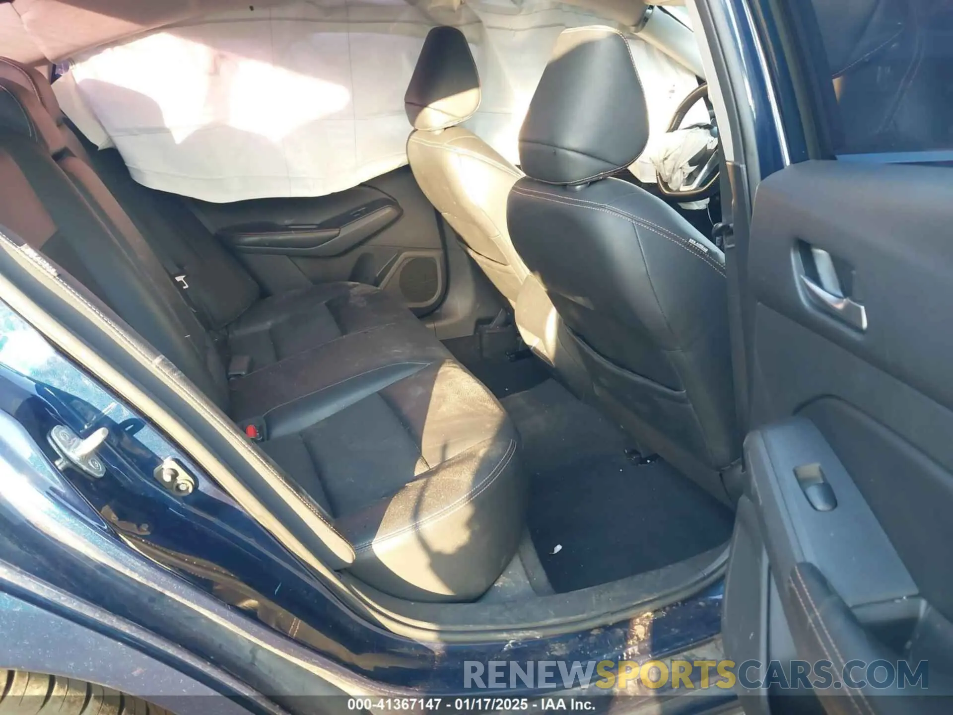 8 Photograph of a damaged car 1N4BL4CV0KN309140 NISSAN ALTIMA 2019
