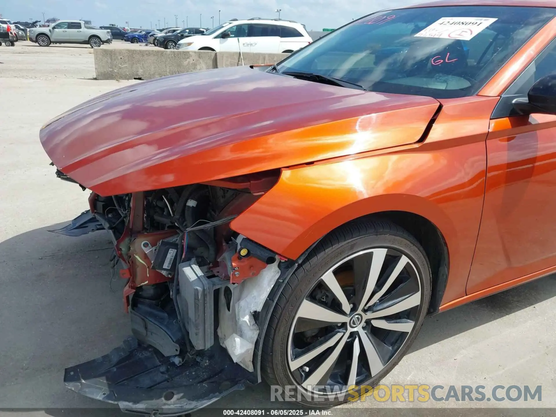20 Photograph of a damaged car 1N4BL4CV0KN320493 NISSAN ALTIMA 2019