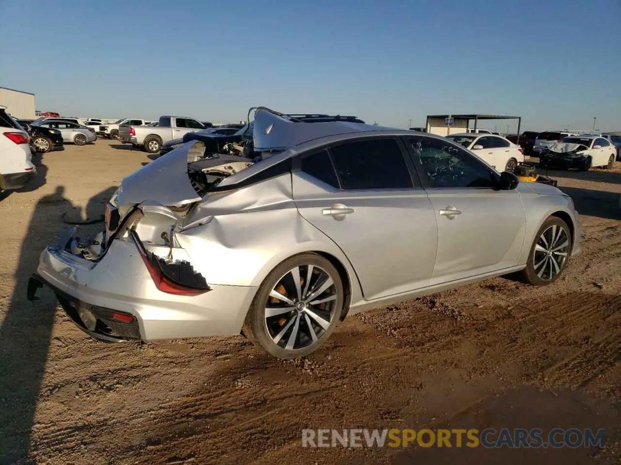 3 Photograph of a damaged car 1N4BL4CV1KC167909 NISSAN ALTIMA 2019