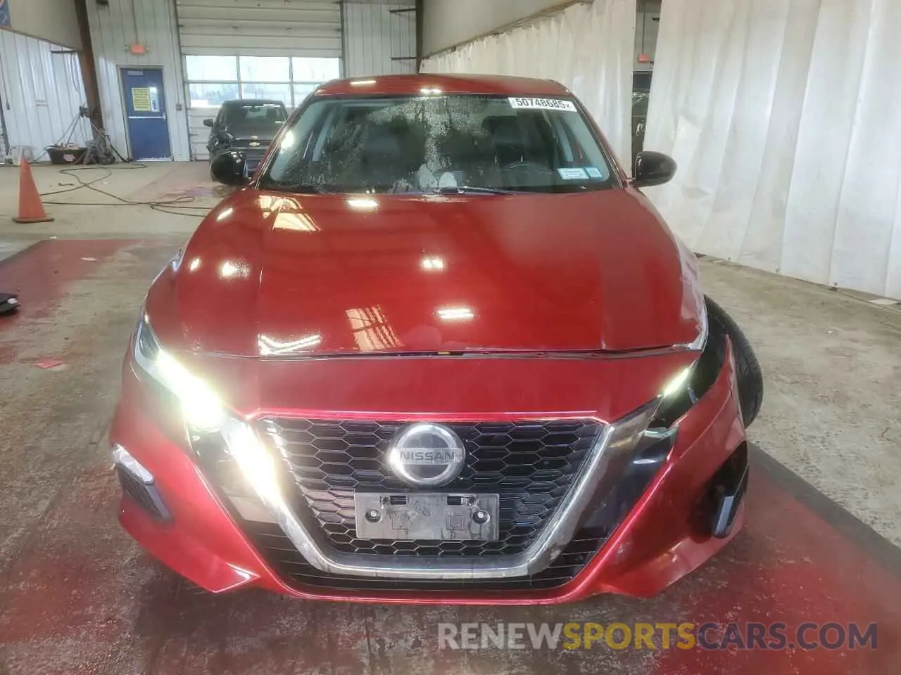 5 Photograph of a damaged car 1N4BL4CV1KC170194 NISSAN ALTIMA 2019