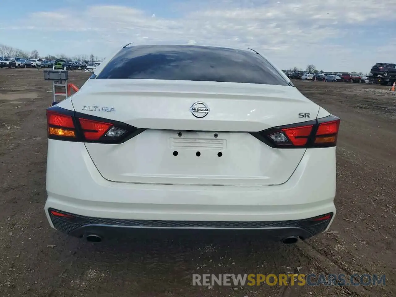 6 Photograph of a damaged car 1N4BL4CV1KC170826 NISSAN ALTIMA 2019