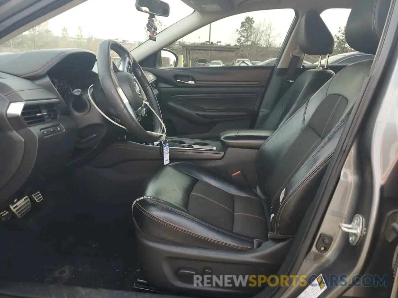 7 Photograph of a damaged car 1N4BL4CV1KC258405 NISSAN ALTIMA 2019