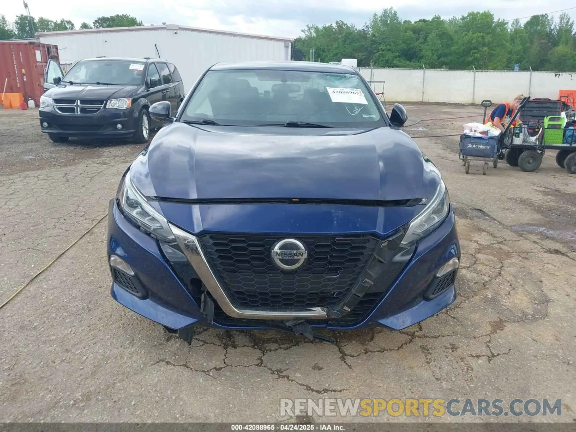 12 Photograph of a damaged car 1N4BL4CV1KN302181 NISSAN ALTIMA 2019