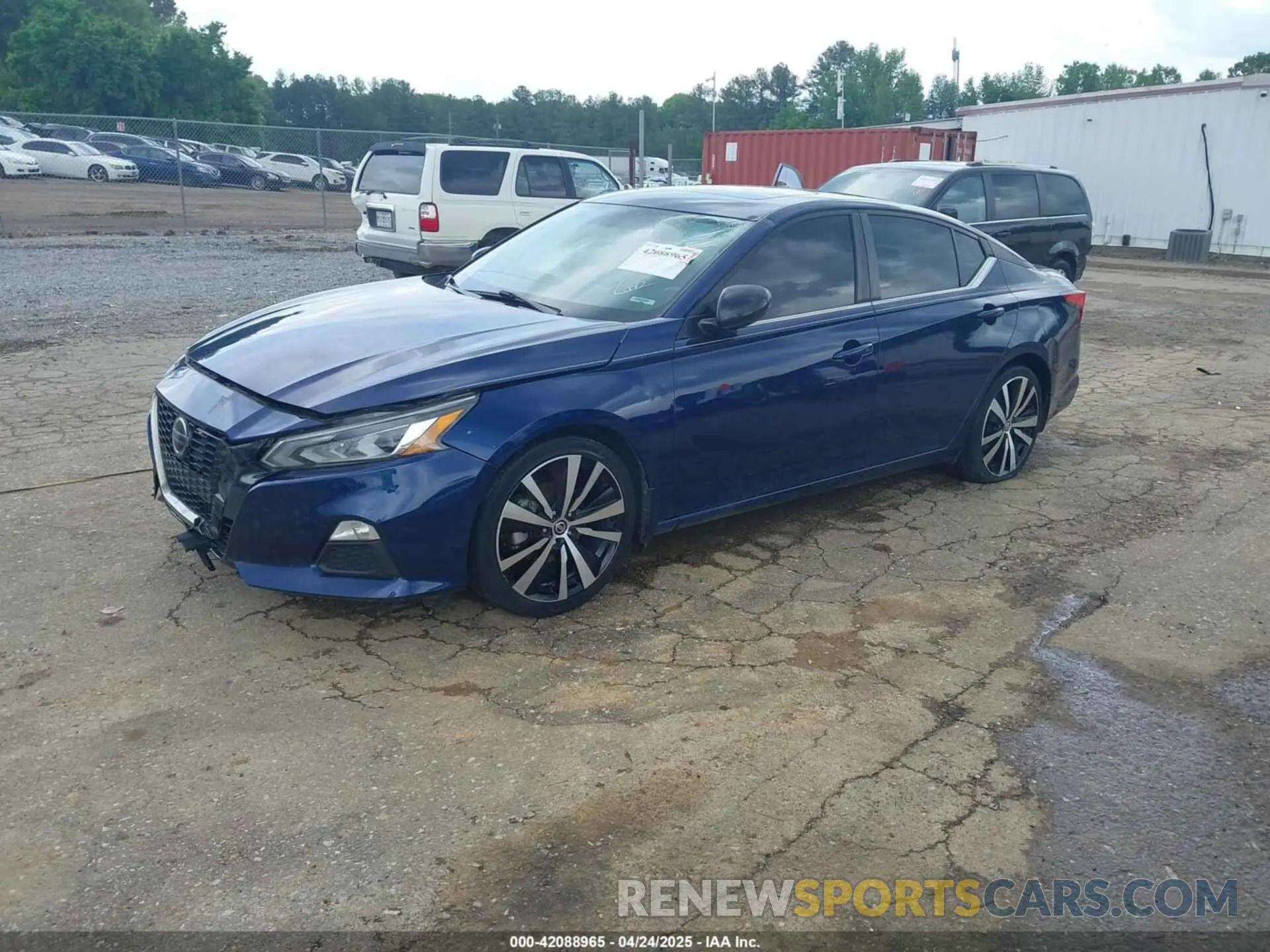 2 Photograph of a damaged car 1N4BL4CV1KN302181 NISSAN ALTIMA 2019