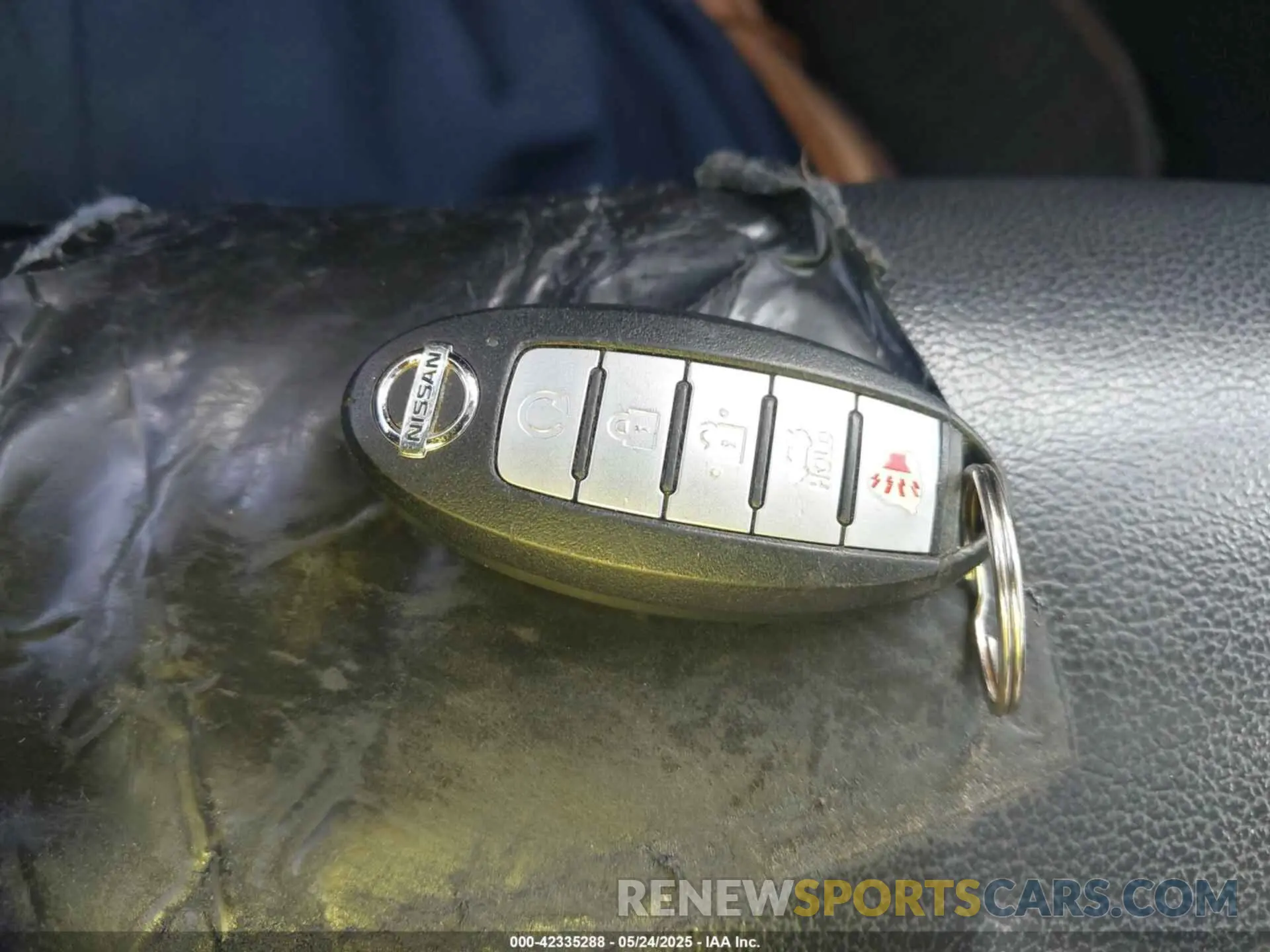 11 Photograph of a damaged car 1N4BL4CV1KN318400 NISSAN ALTIMA 2019