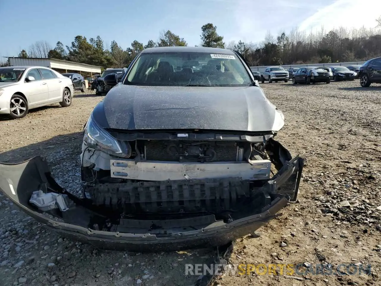 5 Photograph of a damaged car 1N4BL4CV1KN323452 NISSAN ALTIMA 2019