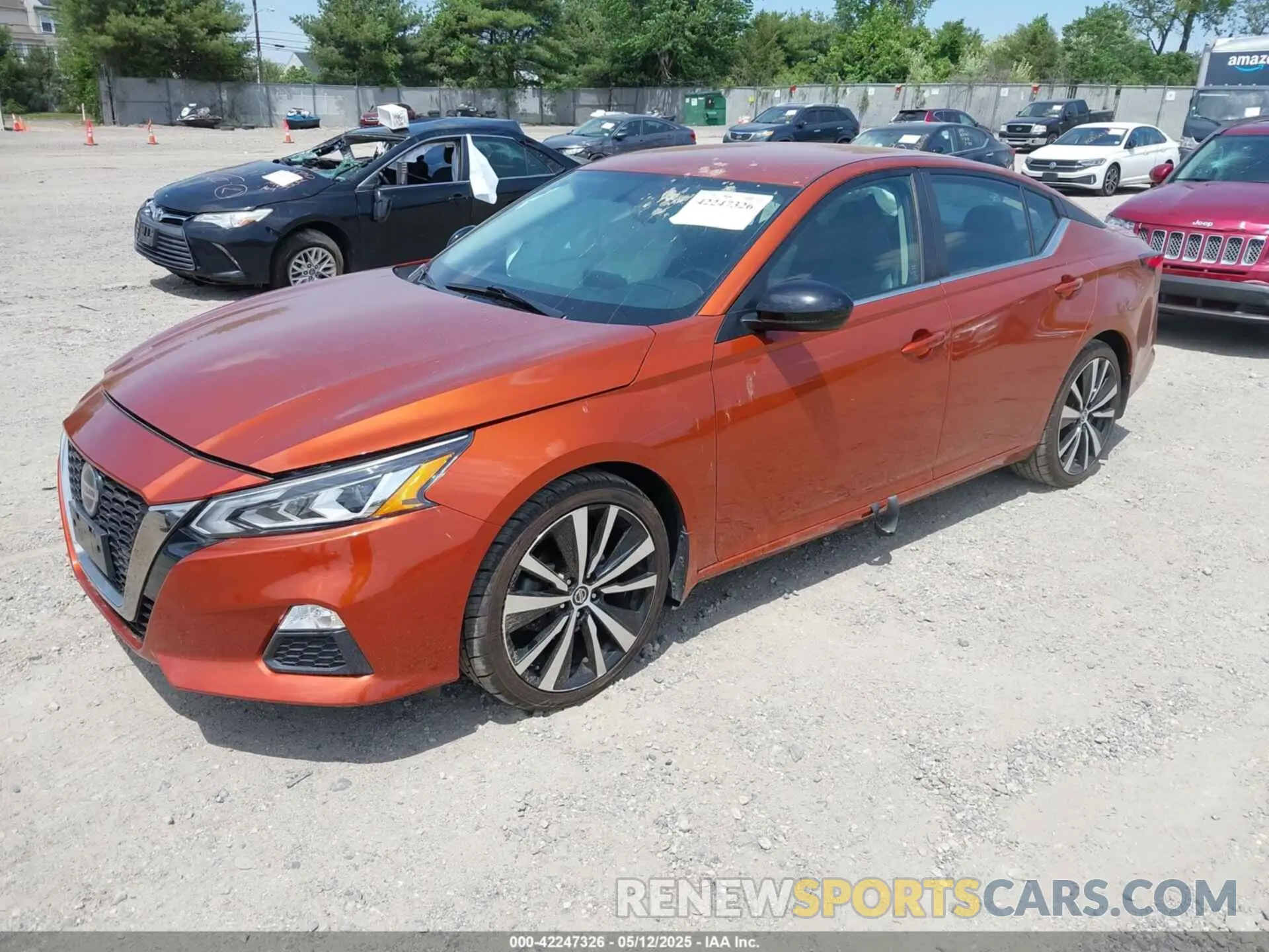 2 Photograph of a damaged car 1N4BL4CV2KC103510 NISSAN ALTIMA 2019