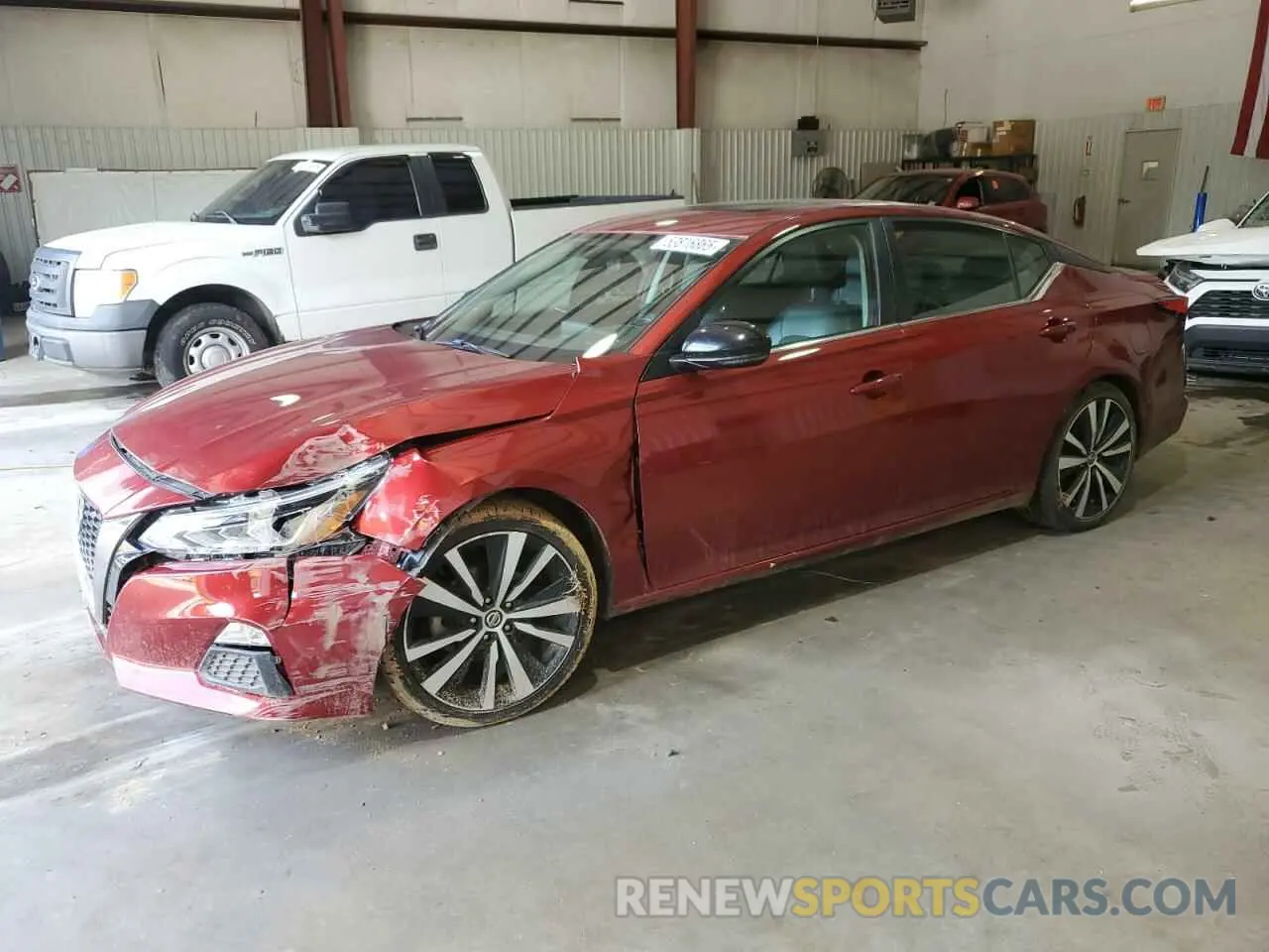 1 Photograph of a damaged car 1N4BL4CV2KC120176 NISSAN ALTIMA 2019