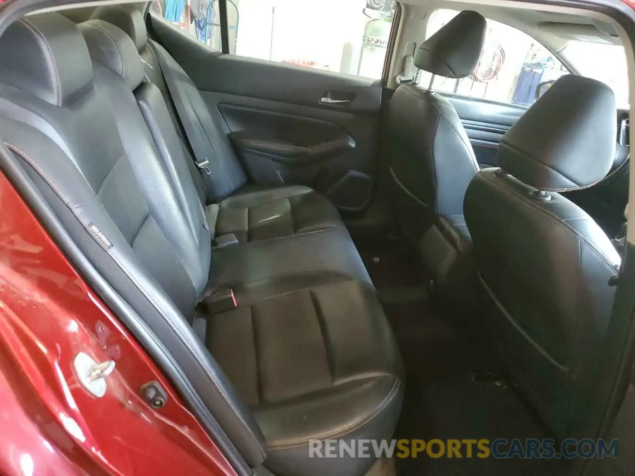 10 Photograph of a damaged car 1N4BL4CV2KC120176 NISSAN ALTIMA 2019