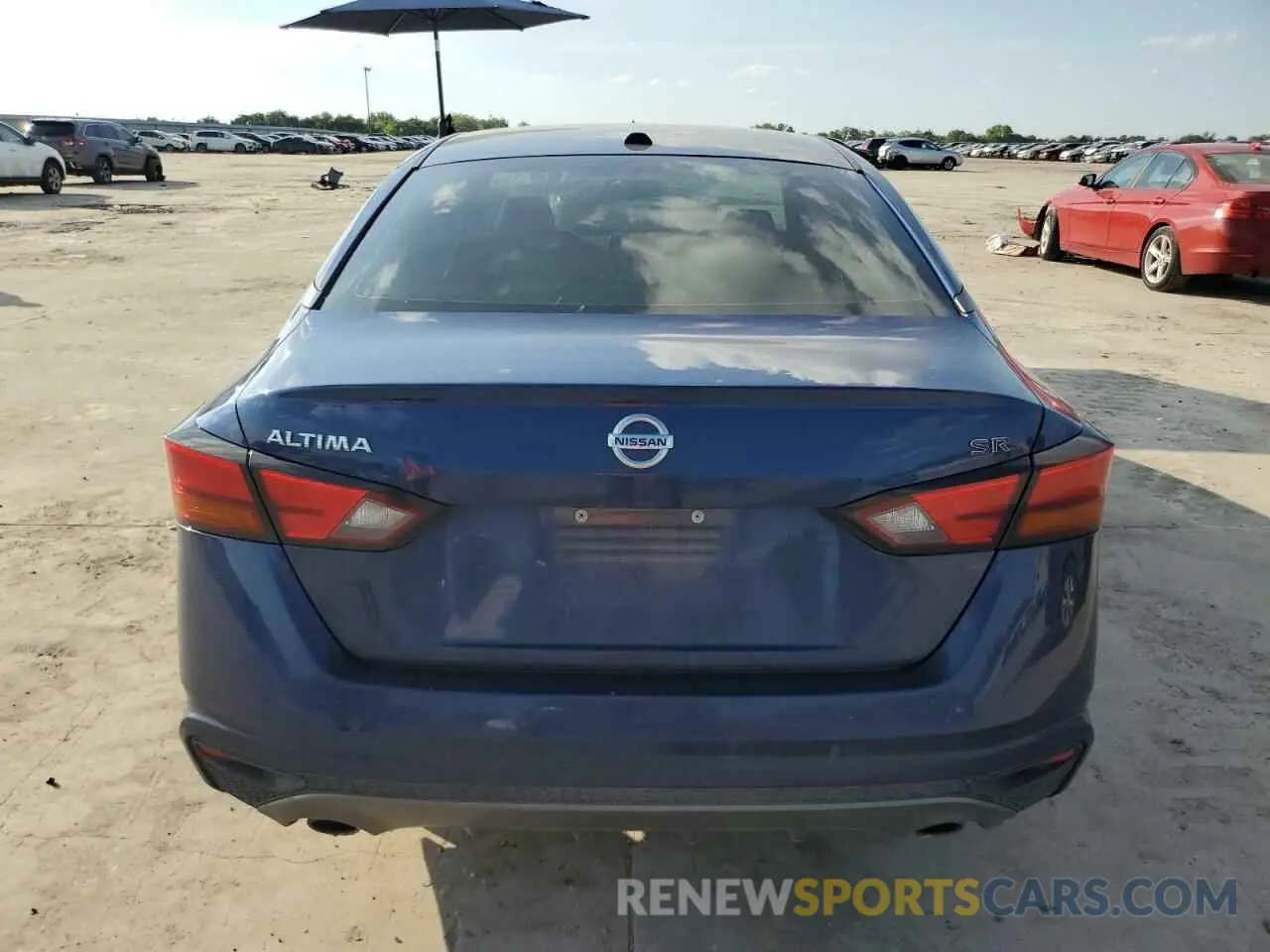 6 Photograph of a damaged car 1N4BL4CV2KC134210 NISSAN ALTIMA 2019