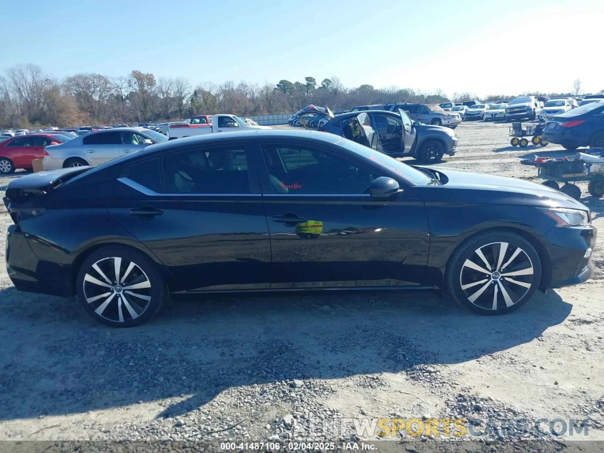 13 Photograph of a damaged car 1N4BL4CV2KC219113 NISSAN ALTIMA 2019
