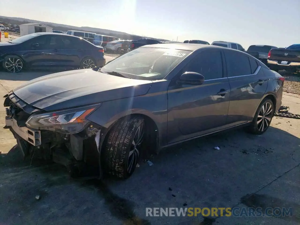 1 Photograph of a damaged car 1N4BL4CV2KN315828 NISSAN ALTIMA 2019