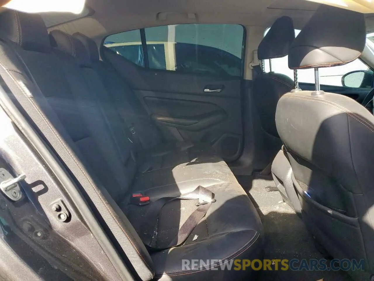 10 Photograph of a damaged car 1N4BL4CV2KN315828 NISSAN ALTIMA 2019