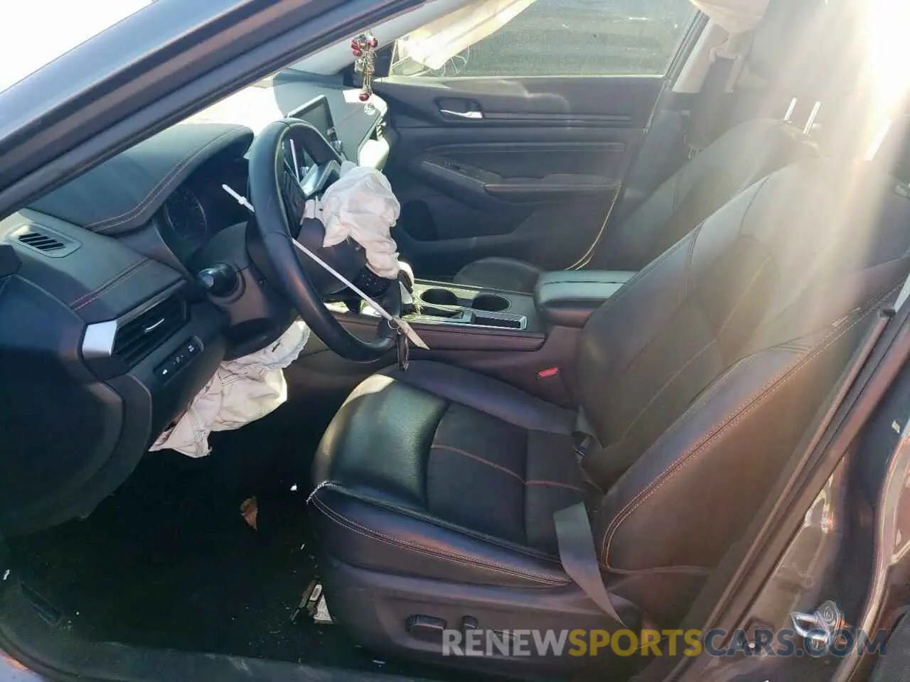 7 Photograph of a damaged car 1N4BL4CV2KN315828 NISSAN ALTIMA 2019