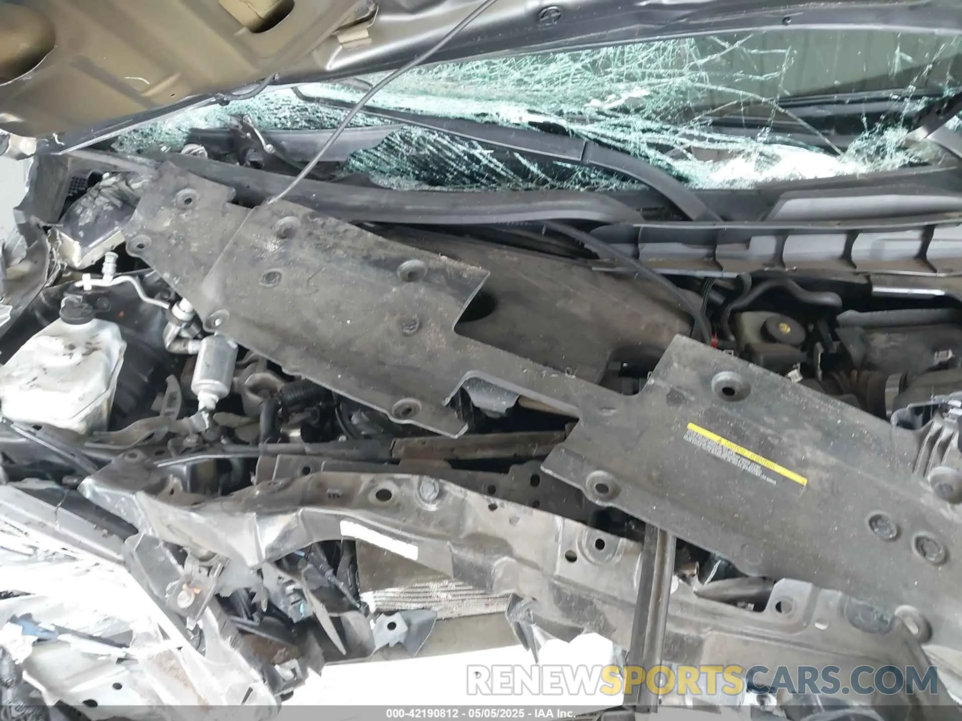 10 Photograph of a damaged car 1N4BL4CV2KN328871 NISSAN ALTIMA 2019