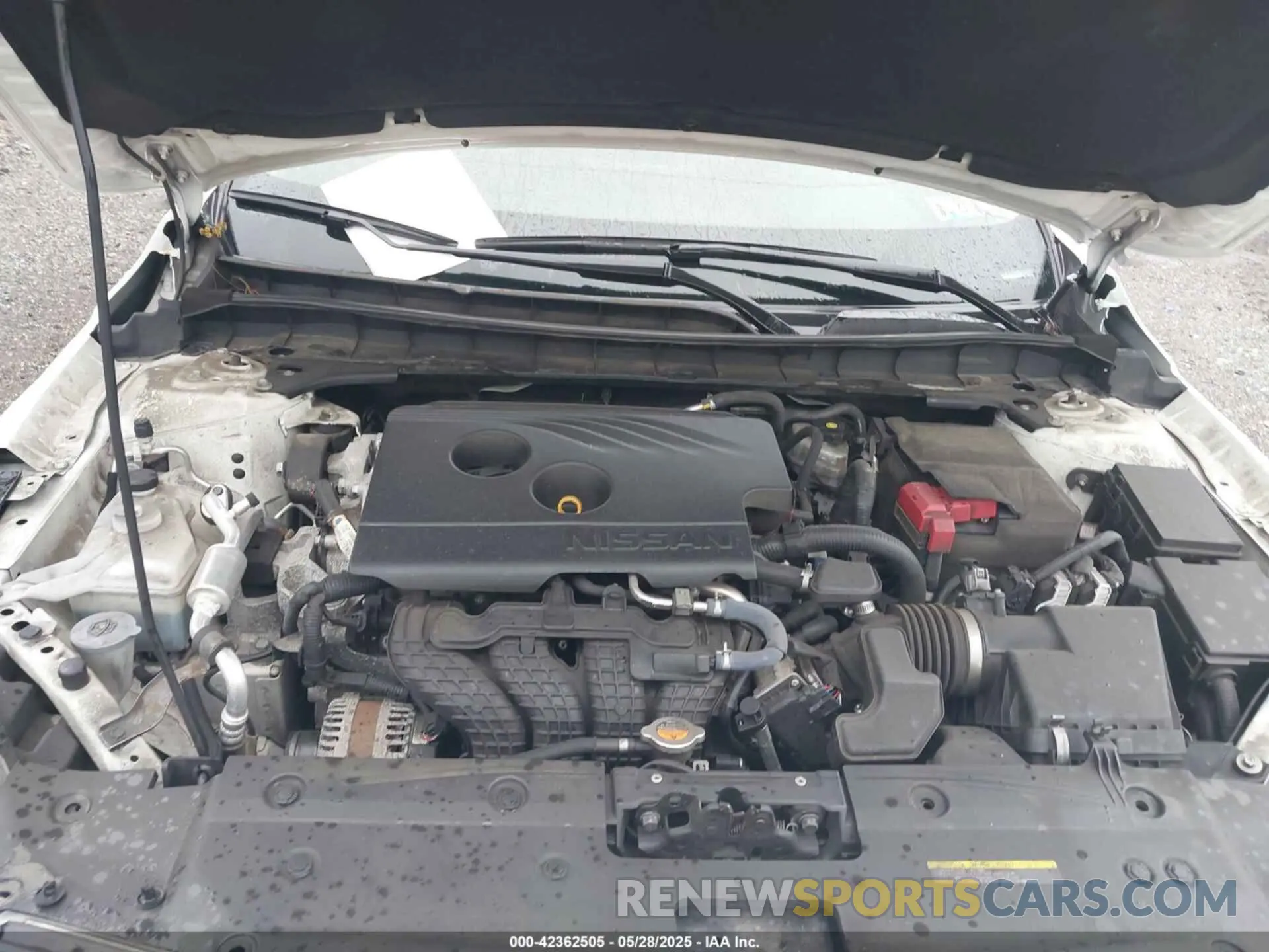 10 Photograph of a damaged car 1N4BL4CV3KC125984 NISSAN ALTIMA 2019