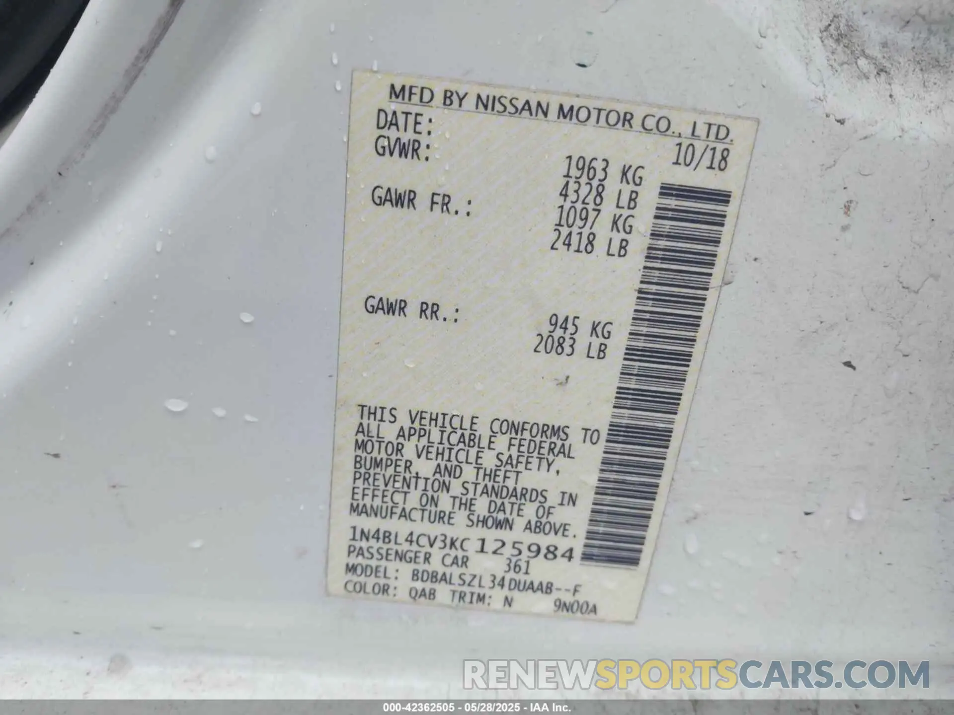 9 Photograph of a damaged car 1N4BL4CV3KC125984 NISSAN ALTIMA 2019