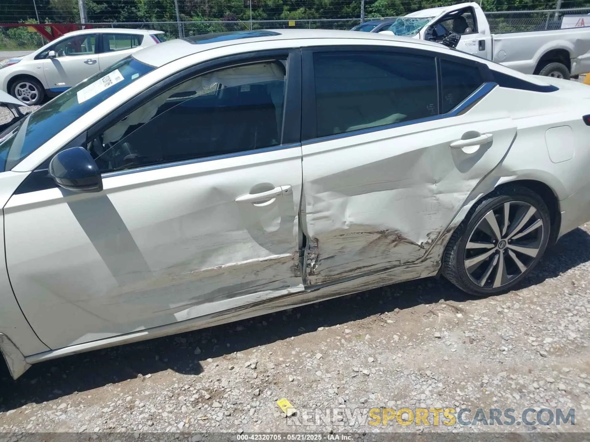 6 Photograph of a damaged car 1N4BL4CV3KC167698 NISSAN ALTIMA 2019