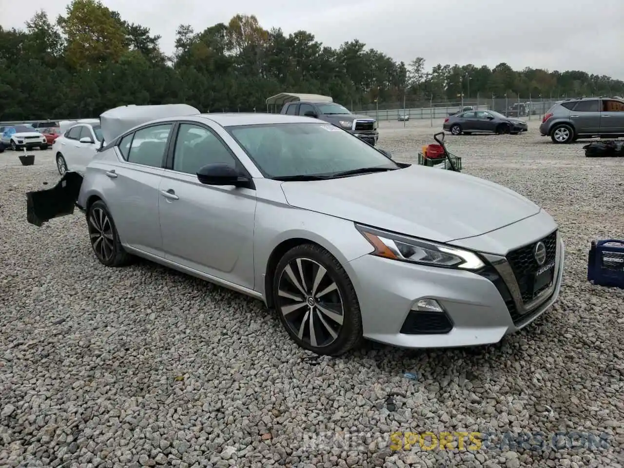 4 Photograph of a damaged car 1N4BL4CV3KC185053 NISSAN ALTIMA 2019