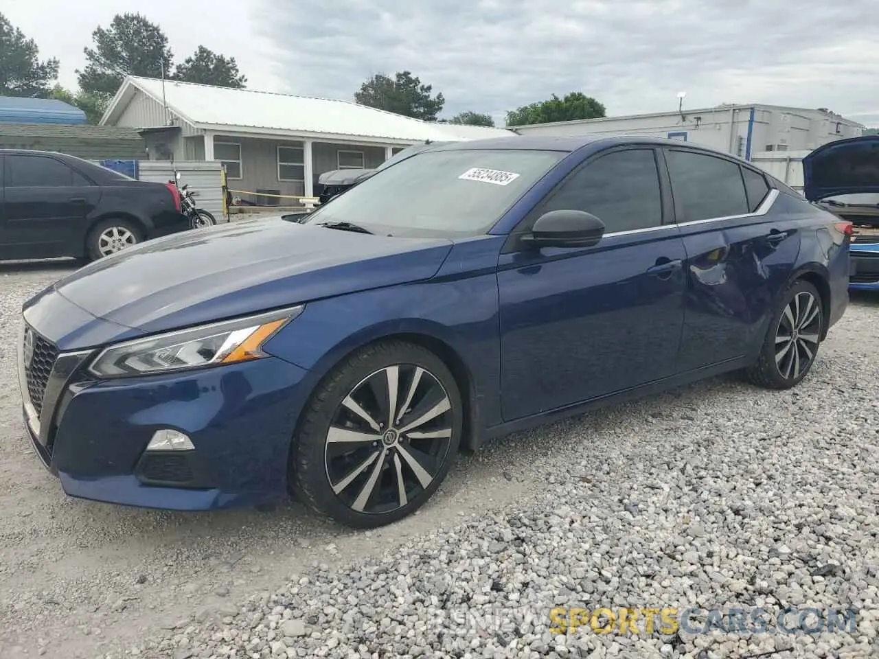 1 Photograph of a damaged car 1N4BL4CV3KC232808 NISSAN ALTIMA 2019