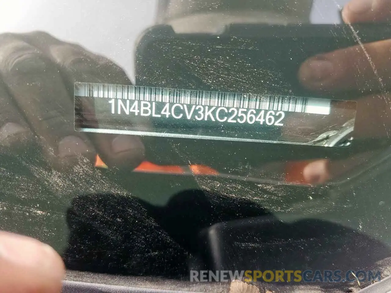 14 Photograph of a damaged car 1N4BL4CV3KC256462 NISSAN ALTIMA 2019