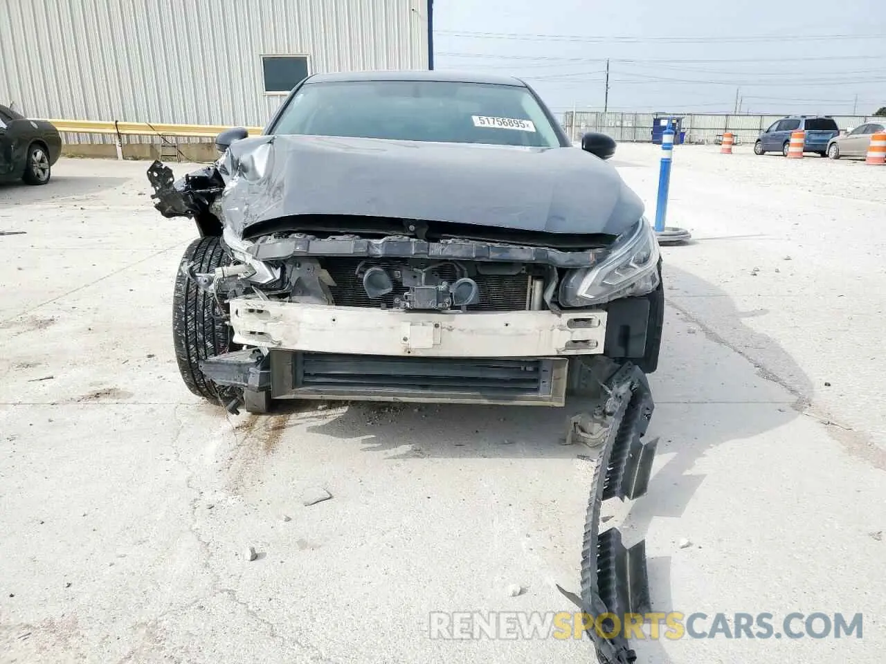 5 Photograph of a damaged car 1N4BL4CV3KC256462 NISSAN ALTIMA 2019