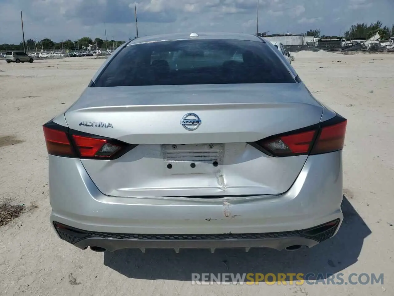 6 Photograph of a damaged car 1N4BL4CV4KC106974 NISSAN ALTIMA 2019