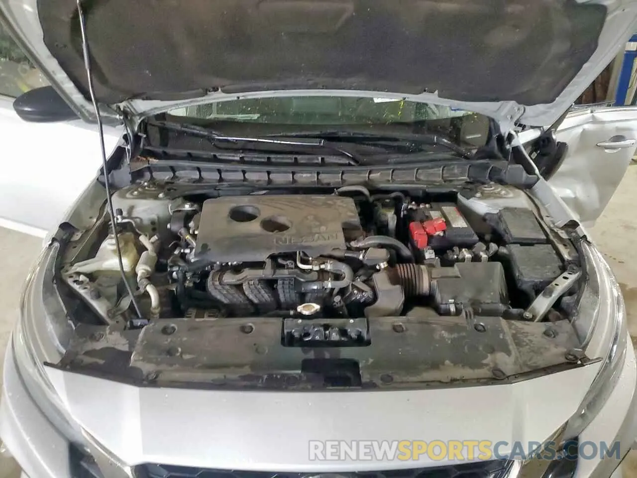11 Photograph of a damaged car 1N4BL4CV4KC110443 NISSAN ALTIMA 2019